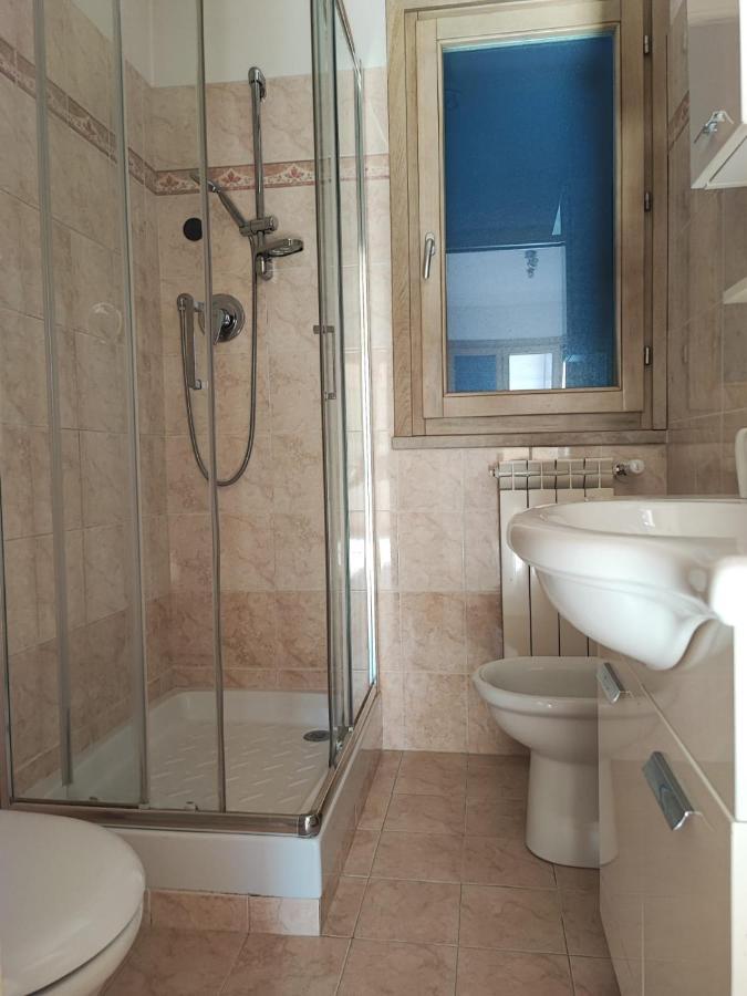Red Lux Apartment Fiumicino Exterior foto
