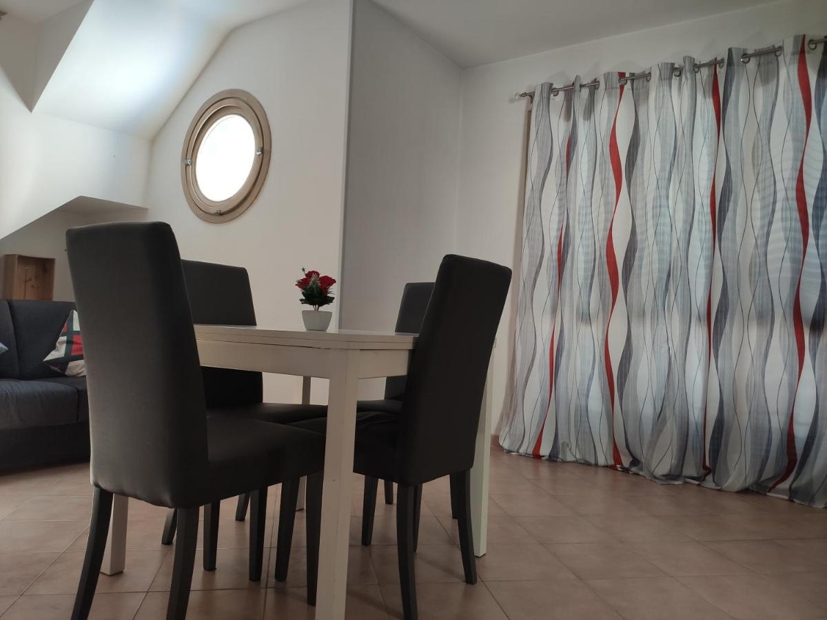 Red Lux Apartment Fiumicino Exterior foto